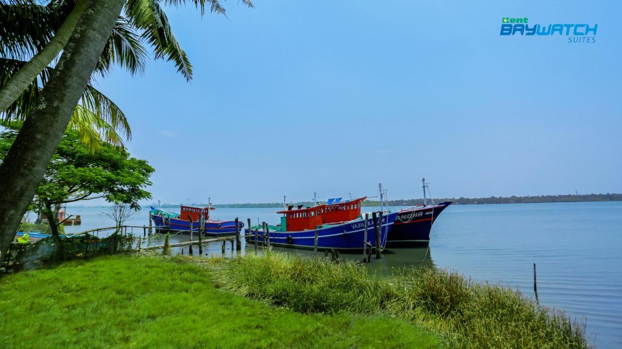Kent Baywatch Suites Kochi Zewnętrze zdjęcie