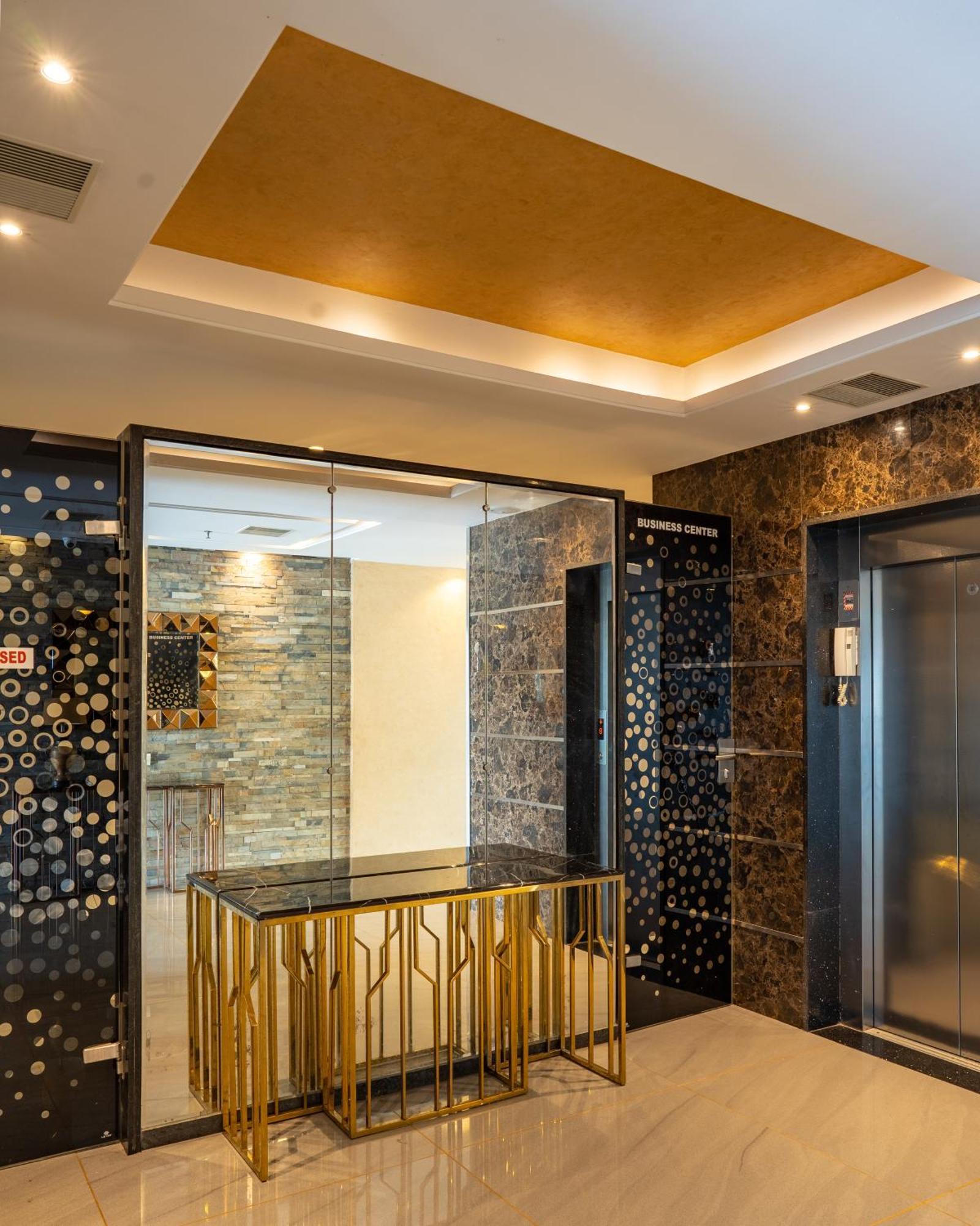 Kent Baywatch Suites Kochi Zewnętrze zdjęcie